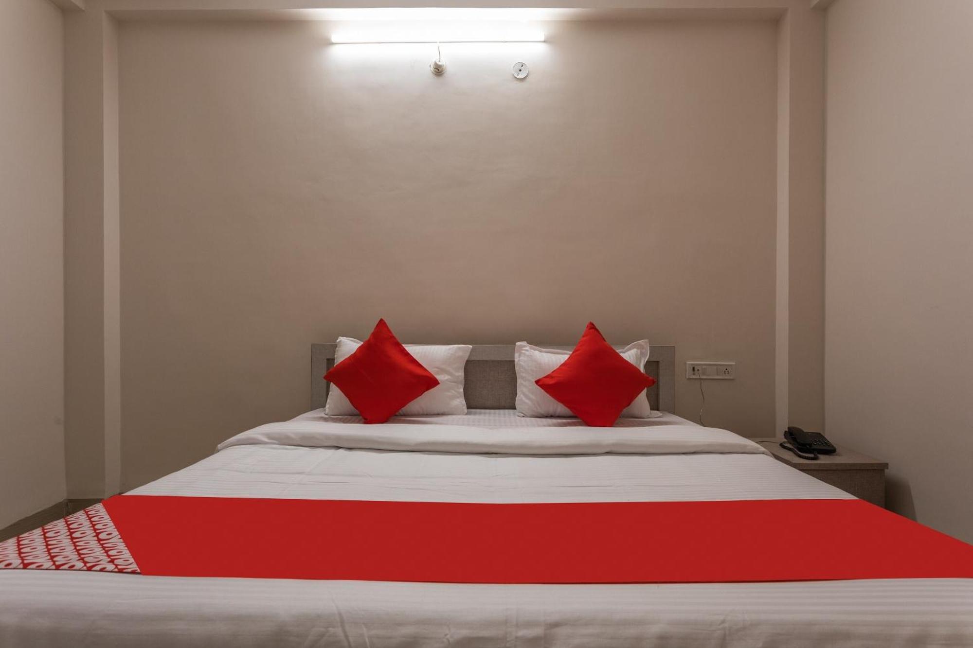 Hotel O Ocean Pearl Indore Exterior foto